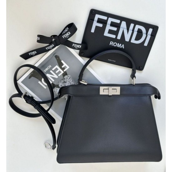 Replica Fendi by Marc jacobs peekaboo Bag Black