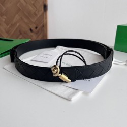 Best Replica BV Andiano Intreccio Large Check Fabric Belt Red Knockoff