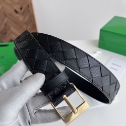 Best Replica Bottega Veneta Mens Intreccio Reversible Check Belt Black Gold Knockoff