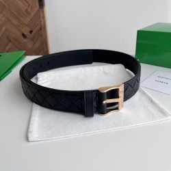 Best Replica Bottega Veneta Mens Intreccio Reversible Check Belt Black Gold Knockoff