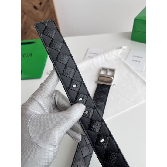 Best Replica Bottega Veneta Mens Intreccio Reversible Check Belt Black Silver Knockoff