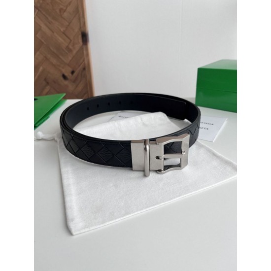 Best Replica Bottega Veneta Mens Intreccio Reversible Check Belt Black Silver Knockoff