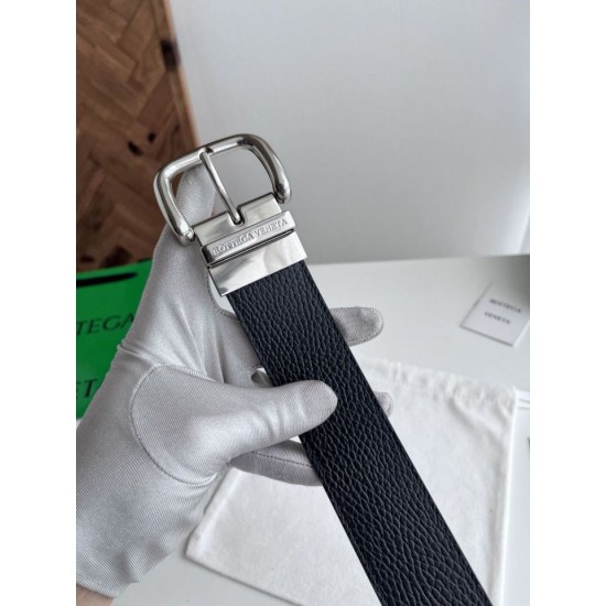 Best Replica BV Mens Reversible Leather Belt Black/Blue Knockoff