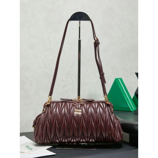 AAAAA Fake Miu Miu Caprice Quilted Nappa Clutch Bag 5BF130 Burgundy Dupe Best Replica Miu Miu Caprice Quilted Nappa Clutch Bag 5BF130 Burgundy Knockoff