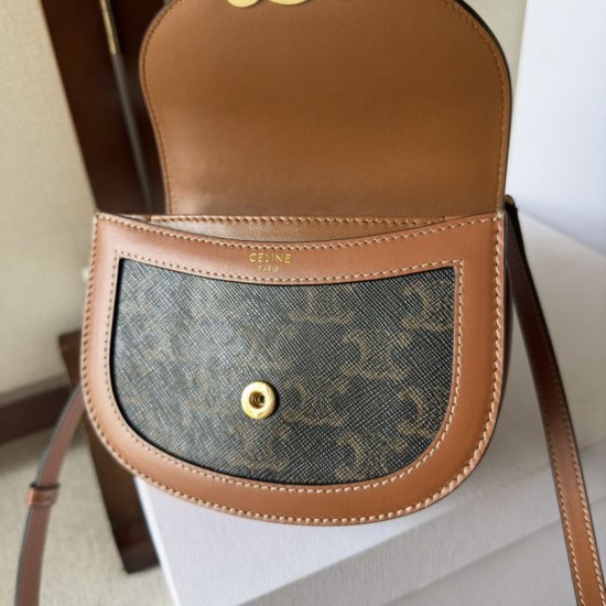 AAAAA Fake Celine Mini Besace Clea Triomphe Canvas Bag Calfskin Dupe Best Replica Celine Mini Besace Clea Triomphe Canvas Bag Calfskin Knockoff