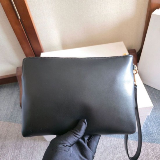 Best Replica Celine Small Clutch with Shoulder Strap Smooth Calfskin Black Knockoff