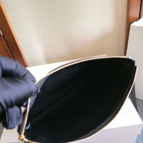 Best Replica Celine Small Clutch with Shoulder Strap Smooth Calfskin Black Knockoff
