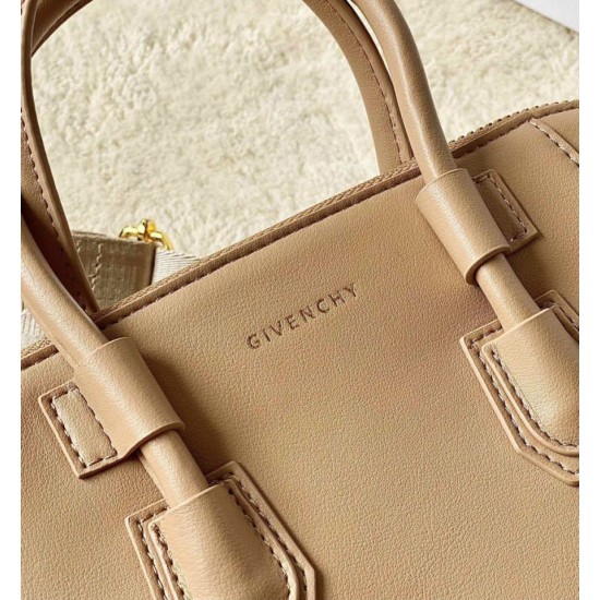 Best Replica Givenchy Small Antigona Bag Pink Knockoff