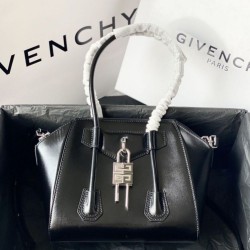 Best Replica Givenchy Mini Antigona Lock 4g Bag Black Knockoff