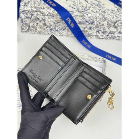 Best Replica Lady Dior Card Holder with Flap and Iconic Cannage Stitching Red Knockoff