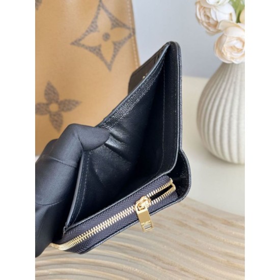 Best Replica YSL Saint Laurent Cassandre Matelassé Compact Wallet Black Knockoff
