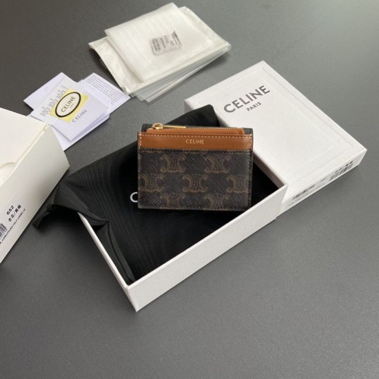 Best Replica Celine Compact Wallet with Triomphe Coin Knockoff
