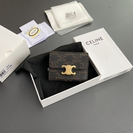 Best Replica Celine Compact Wallet with Triomphe Coin Knockoff