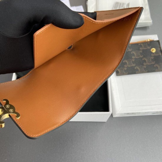 Best Replica Celine Compact Wallet with Triomphe Coin Knockoff