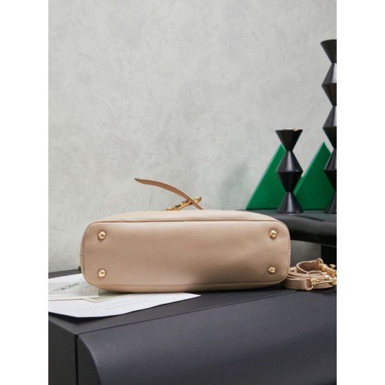 Fake Miu Miu Adventure leather tote bag creamy white Clone