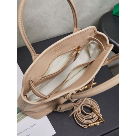 Fake Miu Miu Adventure leather tote bag creamy white Clone