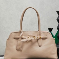 Fake Miumiu Adventure nappa tote bag cream 5BG310 Clone