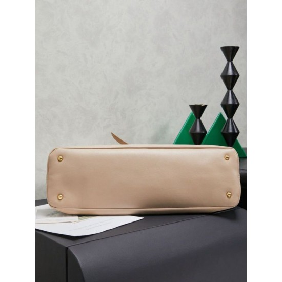 Fake Miumiu Adventure nappa tote bag cream 5BG310 Clone