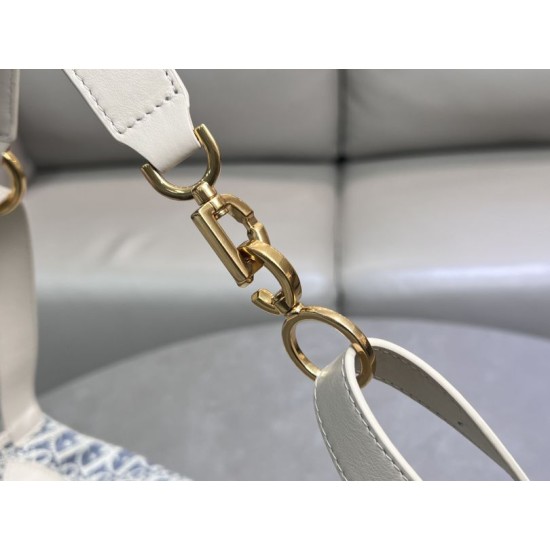 Replica Dior Oblique Small/Medium D-Journey Bag Beige Jacquard Fake Dupes