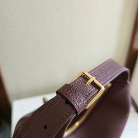 AAAA Fake Celine Lulu shoulder bag for teenagers burgundy Inspired Knockoff Premium Replica Celine Lulu shoulder bag for teenagers burgundy Clone