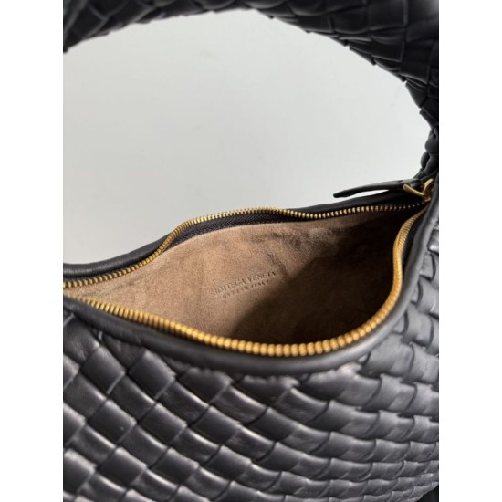 Premium Replica Bottega Veneta Small/Medium Veneta Hobo Bag Black Clone