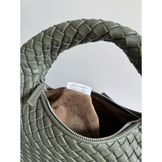 Premium Replica Bottega Veneta Small/Medium Veneta Hobo Bag Green Clone