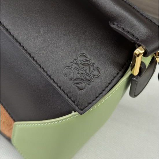Premium Replica Loewe Puzzle Edge Small Bag Multicolored Leather/Suede Clone