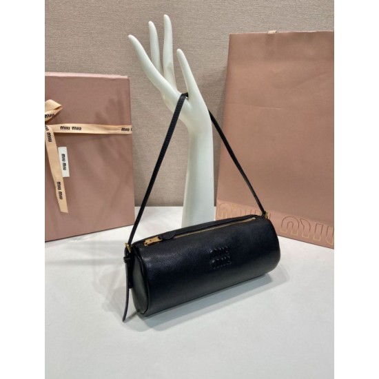 Premium Replica Miu Miu Compact Nappa Clutch 5NE851 Black Clone