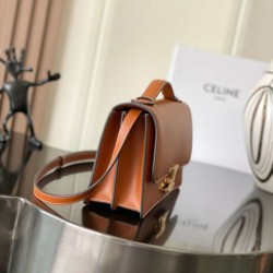 Premium Replica Celine Medium Triomphe Folio Bag Black Clone
