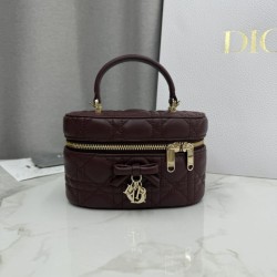 Premium Replica Dior Lady Dior Micro Washbag Bordeaux Clone