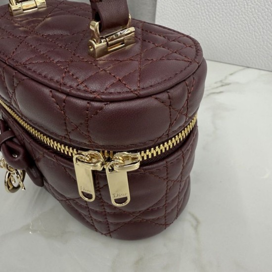 AAAA Fake Dior Lady Dior Micro Washbag Bordeaux Inspired Knockoff Premium Replica Dior Lady Dior Micro Washbag Bordeaux Clone