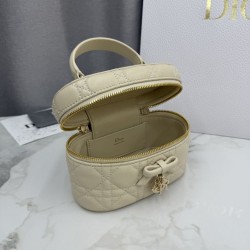 Premium Replica Dior Lady Dior Micro Washbag Apricot Clone