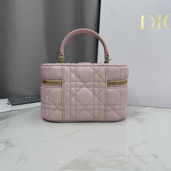 Premium Replica Dior Lady Dior Micro Washbag Pink Clone
