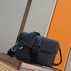 Replica Mens Dior Oblique Jacquard Shoulder Bag Black Clone Knockoff
