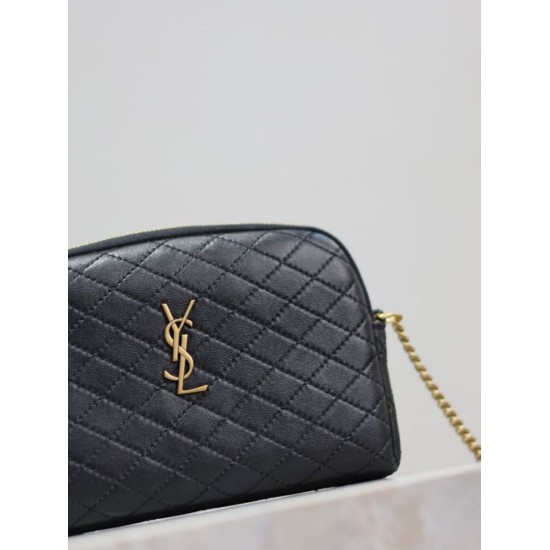 Fake YSL Saint Laurent Gaby Quilted Zip Pouch Black Wholesale Replica YSL Saint Laurent Gaby Quilted Zip Pouch Black Clone Knockoff