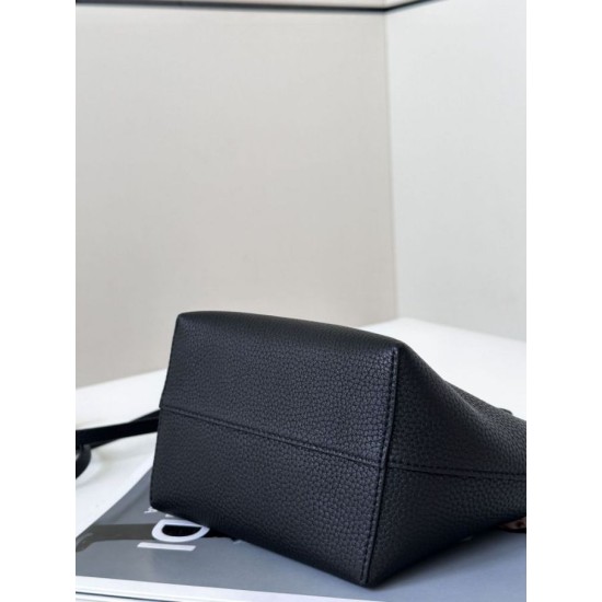 Replica Fendi Roll Mini Selleria Tote Bag Black Clone Knockoff