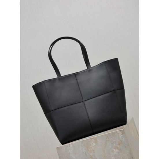 AAAAA Replica YSL Saint Laurent Carré Tote Bag Black Fake