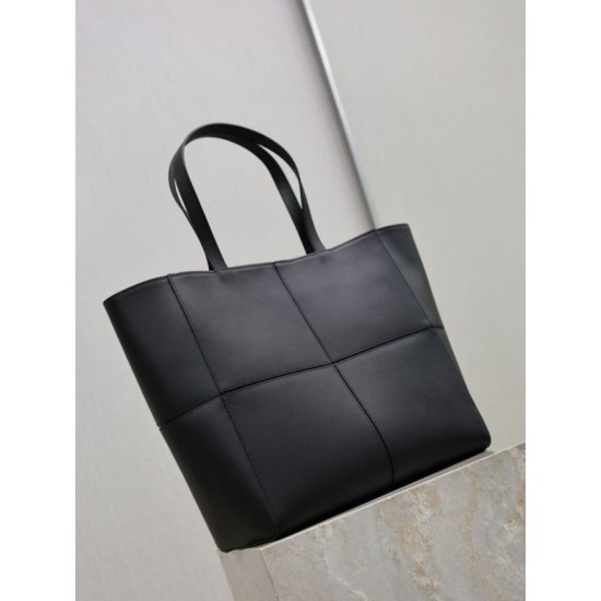 AAAAA Replica YSL Saint Laurent Carré Tote Bag Black Fake