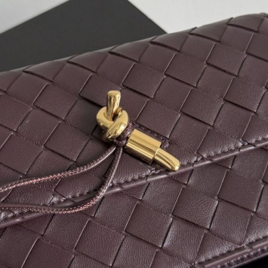 AAAAA Replica Bottega Veneta Andiamo Chain Crossbody Bag Burgundy Fake