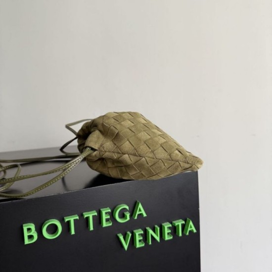 AAAAA Replica Bottega Veneta Intrecciato Suede Dustbag Olive Green Fake