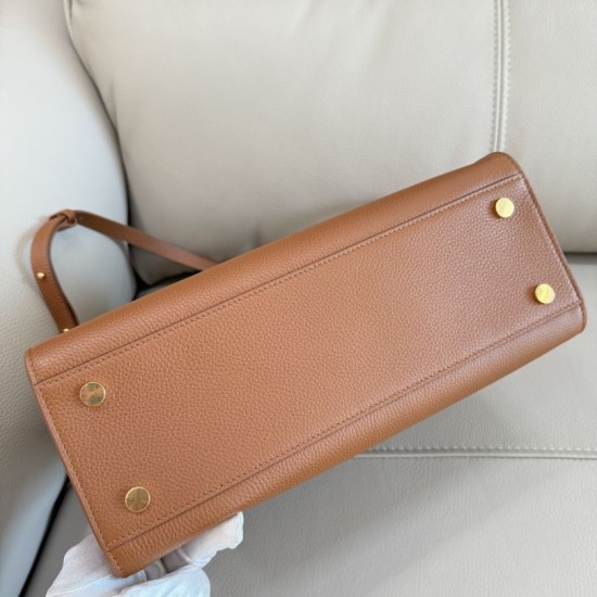AAAAA Replica Burberry Cotswolds Tote Bag Burgundy Fake