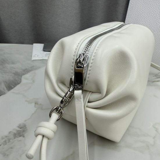AAAAA Replica Dior Bow Clutch White Fake