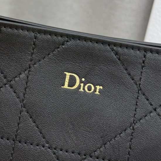 AAAAA Replica Dior Trianon Bag with Flat Macrocannage Chain Black Fake