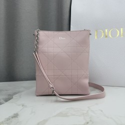 AAAAA Replica Dior Trianon Bag with Flat Macrocannage Chain Pink Fake