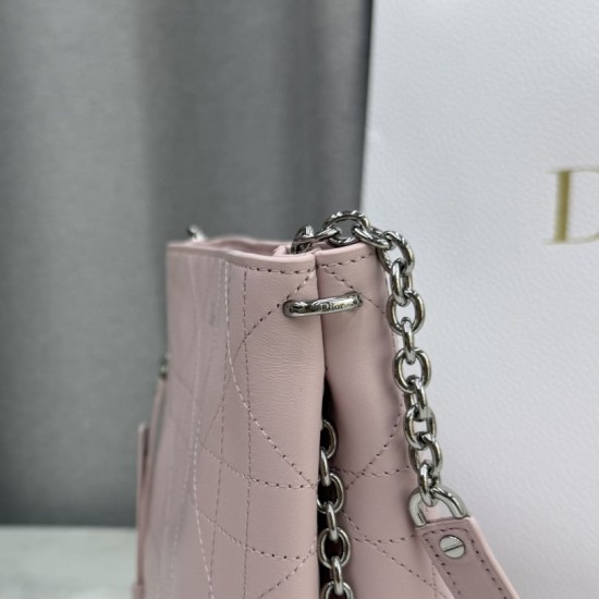 AAAAA Replica Dior Trianon Bag with Flat Macro-Cannage Chain Pink Fake