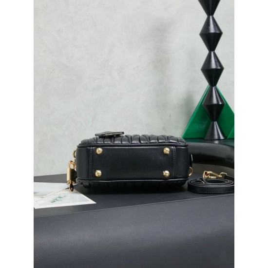 AAAAA Replica Miu Miu Arcadie Quilted Nappa Tote Bag 5BB123 Black Fake