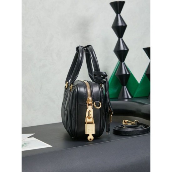 AAAAA Replica Miu Miu Arcadie Quilted Nappa Tote Bag 5BB123 Black Fake