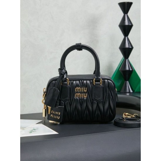 AAAAA Replica Miu Miu Arcadie Quilted Nappa Tote Bag 5BB123 Black Fake