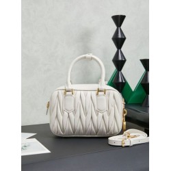 AAAAA Replica Miu Miu Arcadie Quilted Nappa Tote Bag 5BB123 White Fake