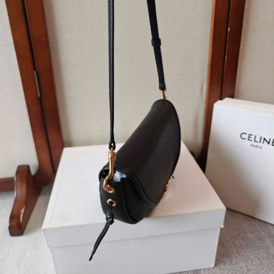 AAAAA Fake Celine Halfmoon Small Soft Triomphe Bag Black Replica Cheap Premium Replica Celine Halfmoon Small Soft Triomphe Bag Black Knockoff